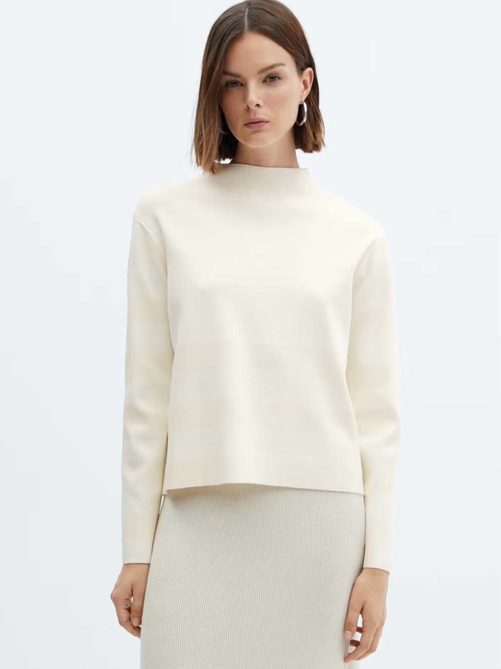 Cream/White Mock Neck Sweater
